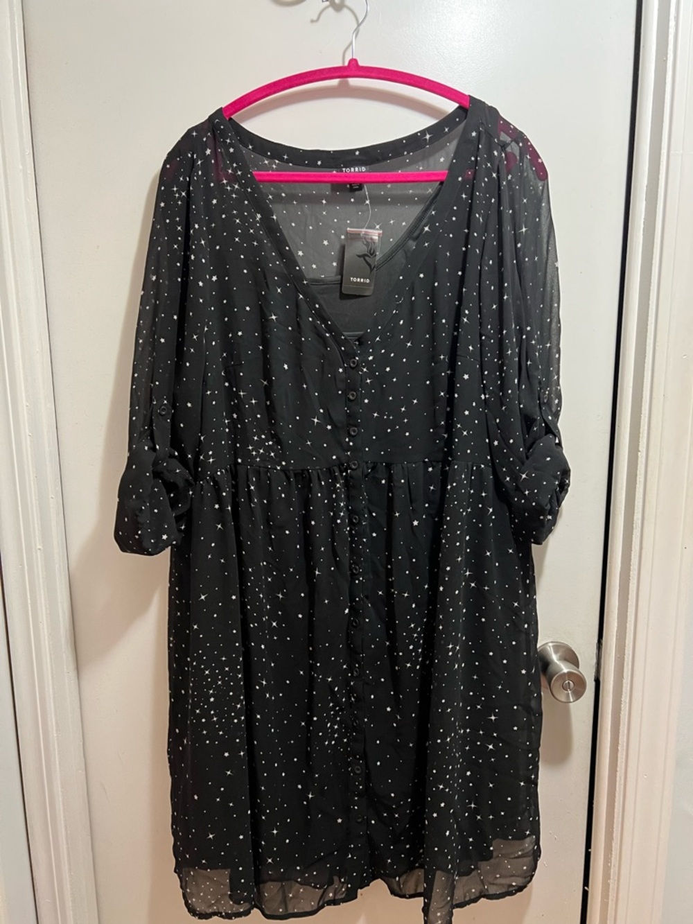 torrid Black Star Dot V-Neck Midi Dress - Picture 2 of 2
